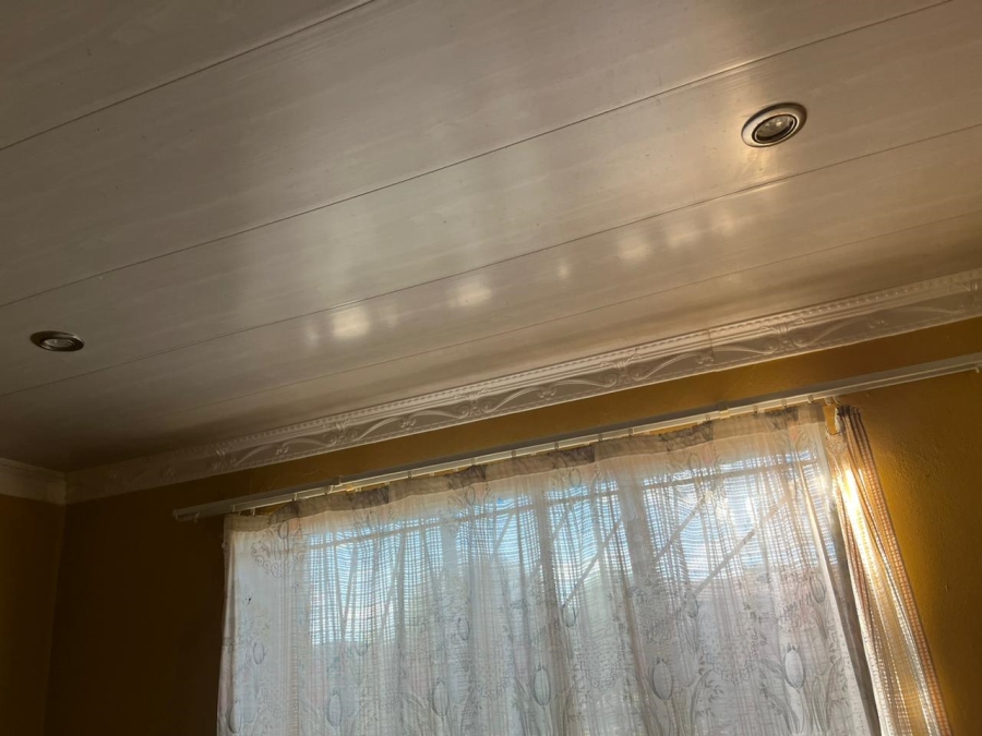 2 Bedroom Property for Sale in Rodenbeck Free State